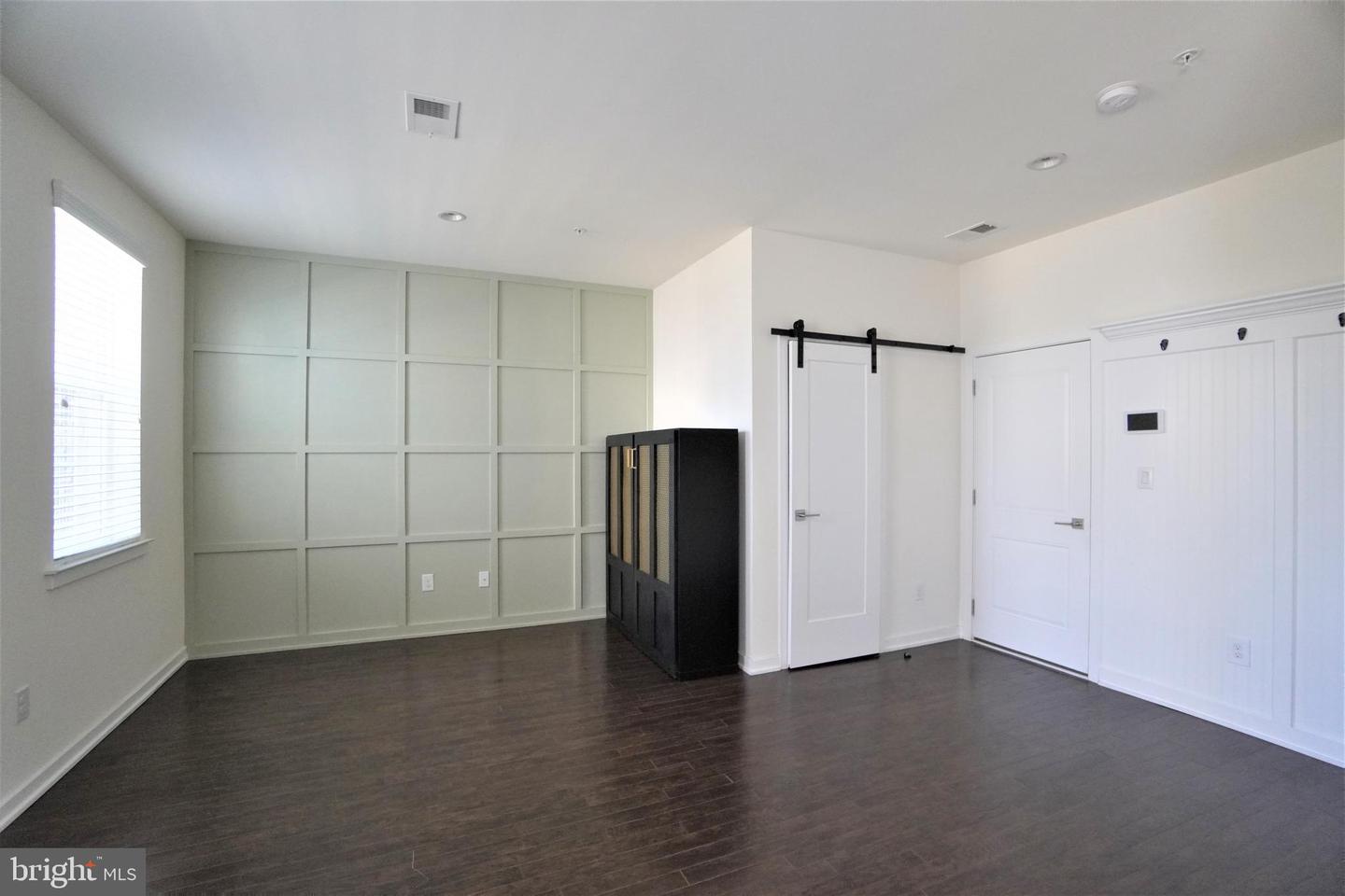 13 Jessop Ln Property Photo 6