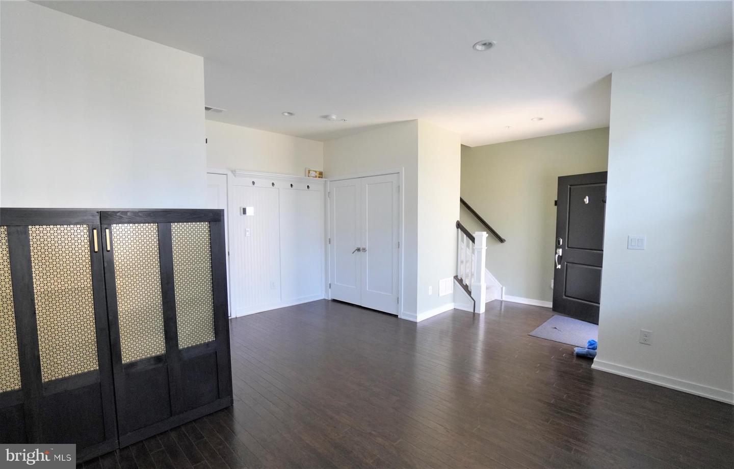 13 Jessop Ln Property Photo 7