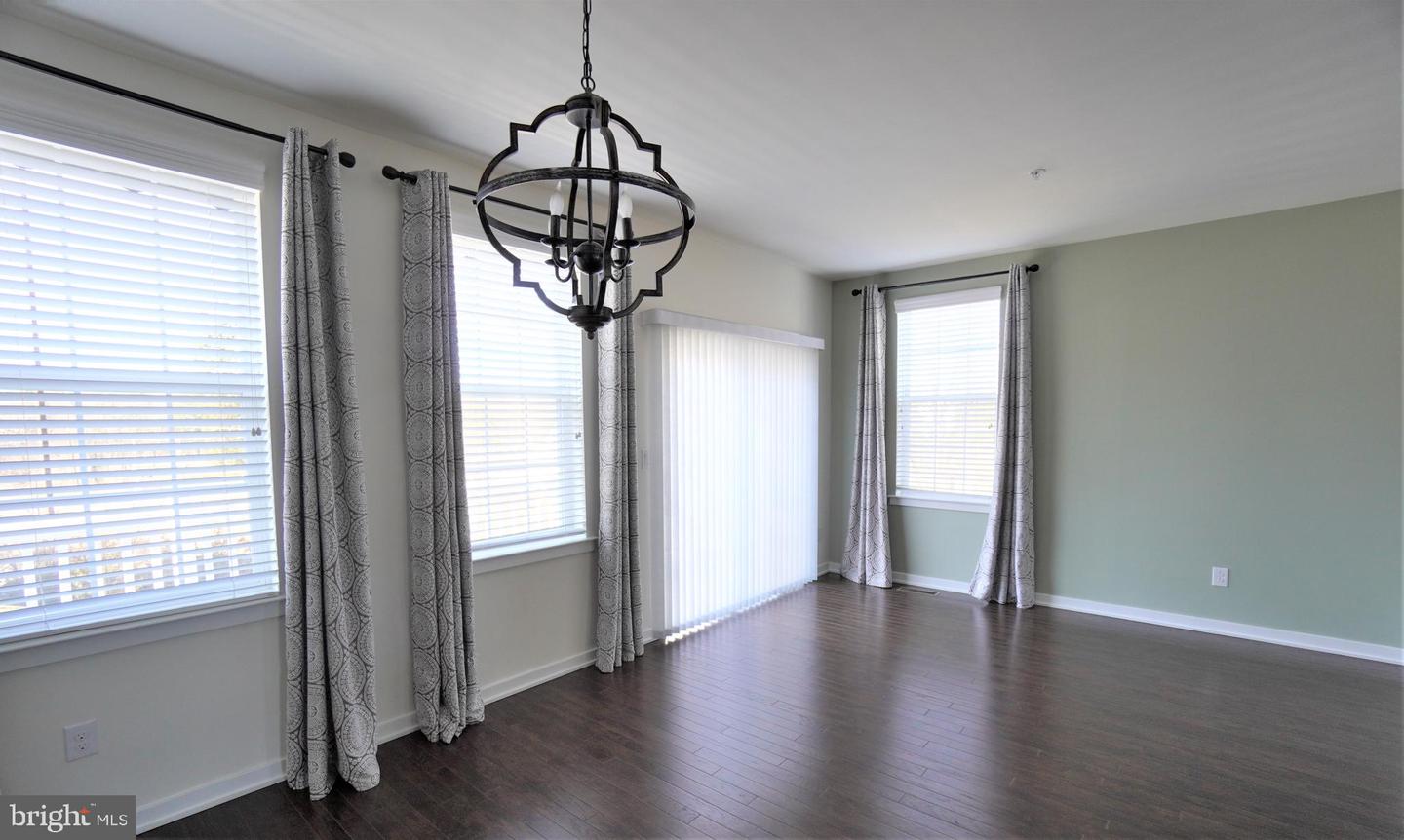 13 Jessop Ln Property Photo 9