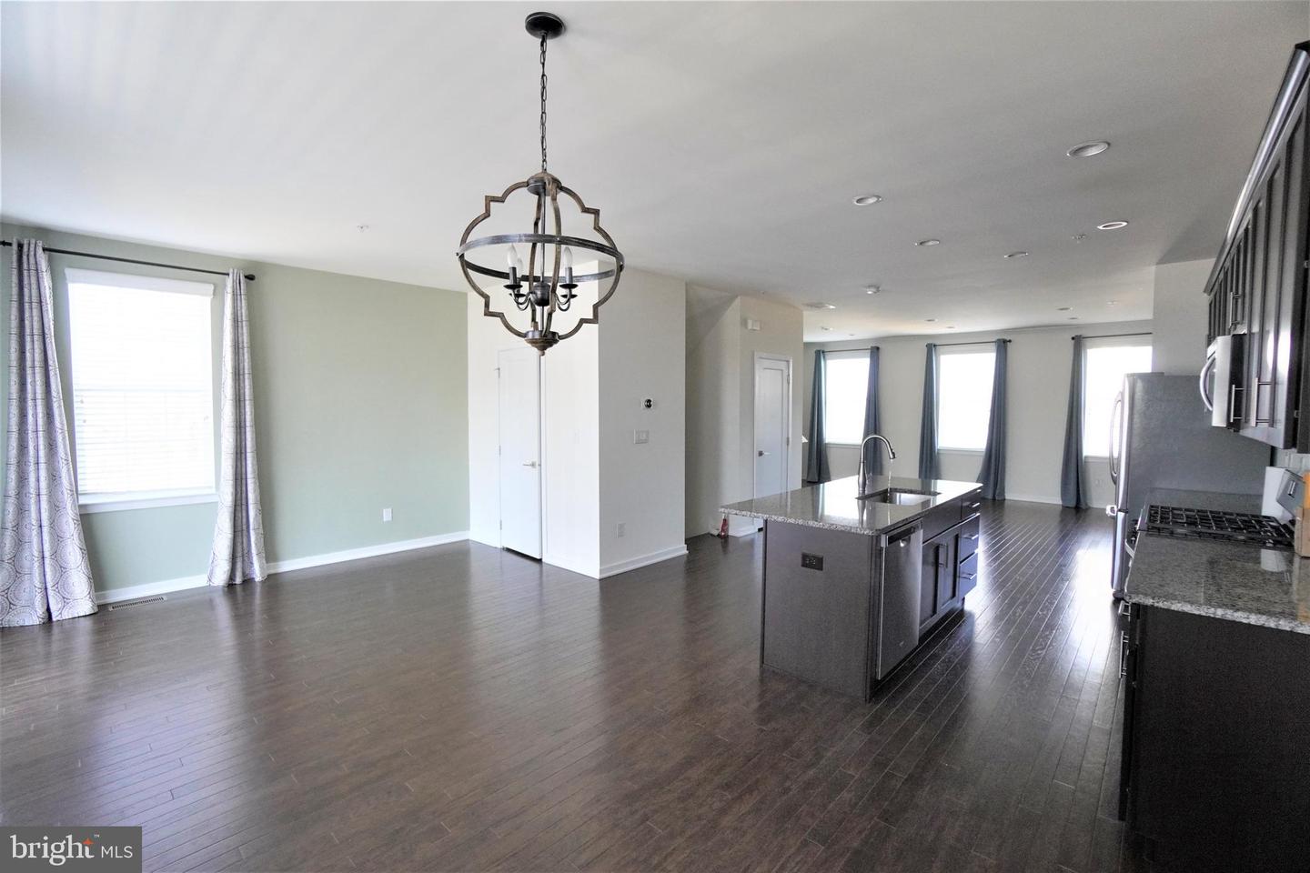 13 Jessop Ln Property Photo 10