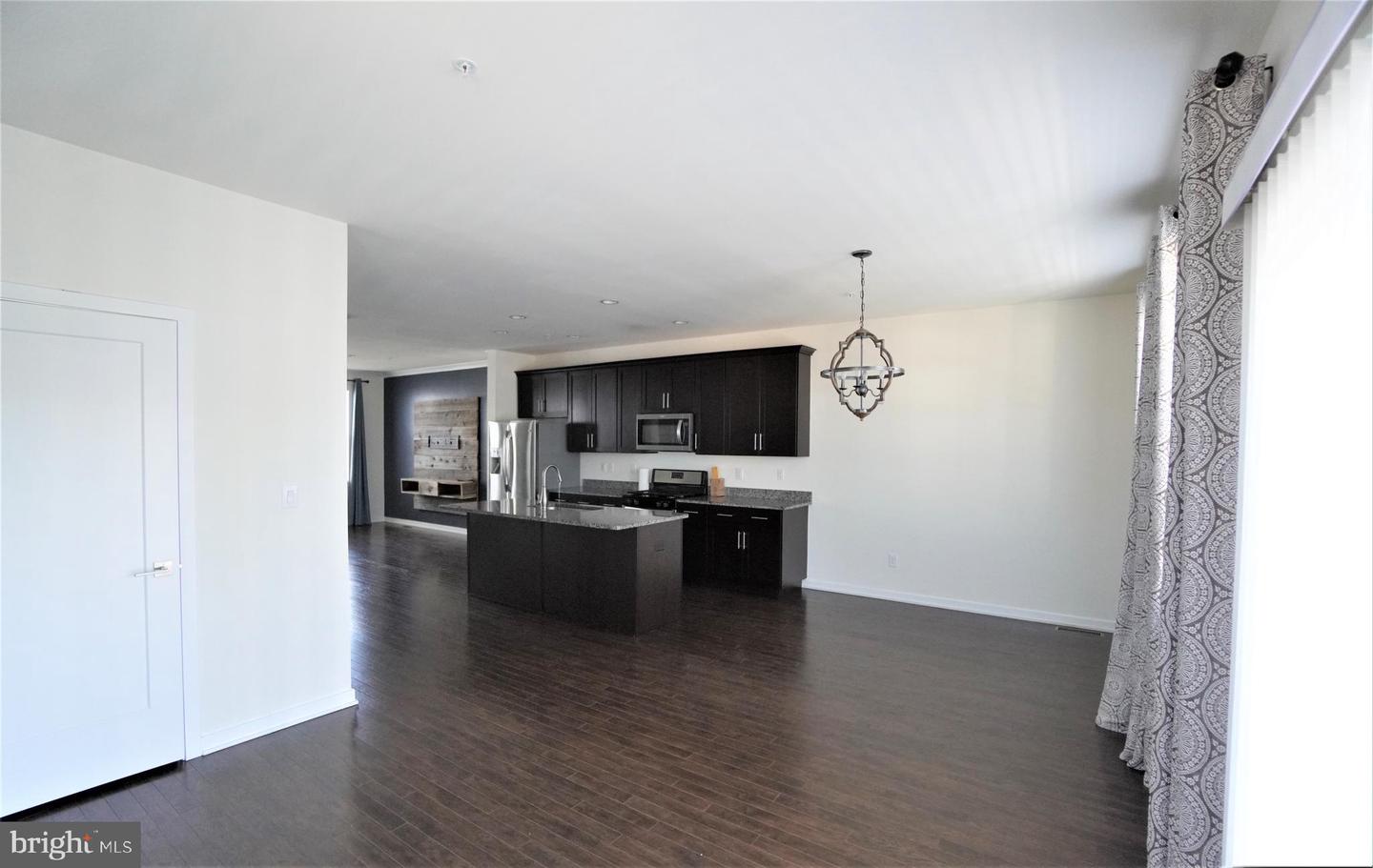 13 Jessop Ln Property Photo 11