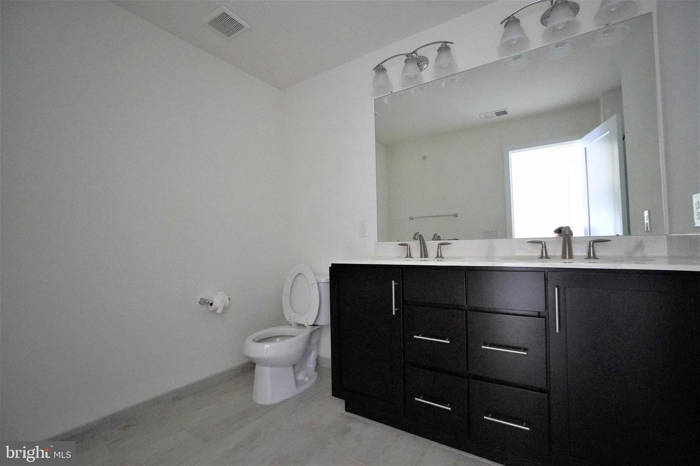 13 Jessop Ln Property Photo 20