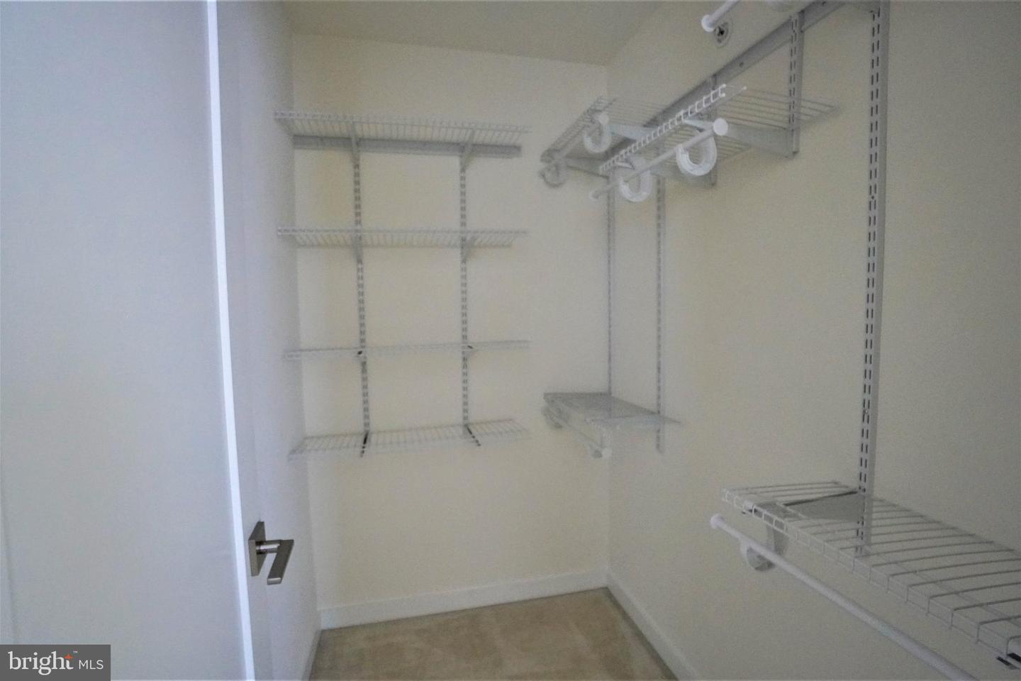 13 Jessop Ln Property Photo 28