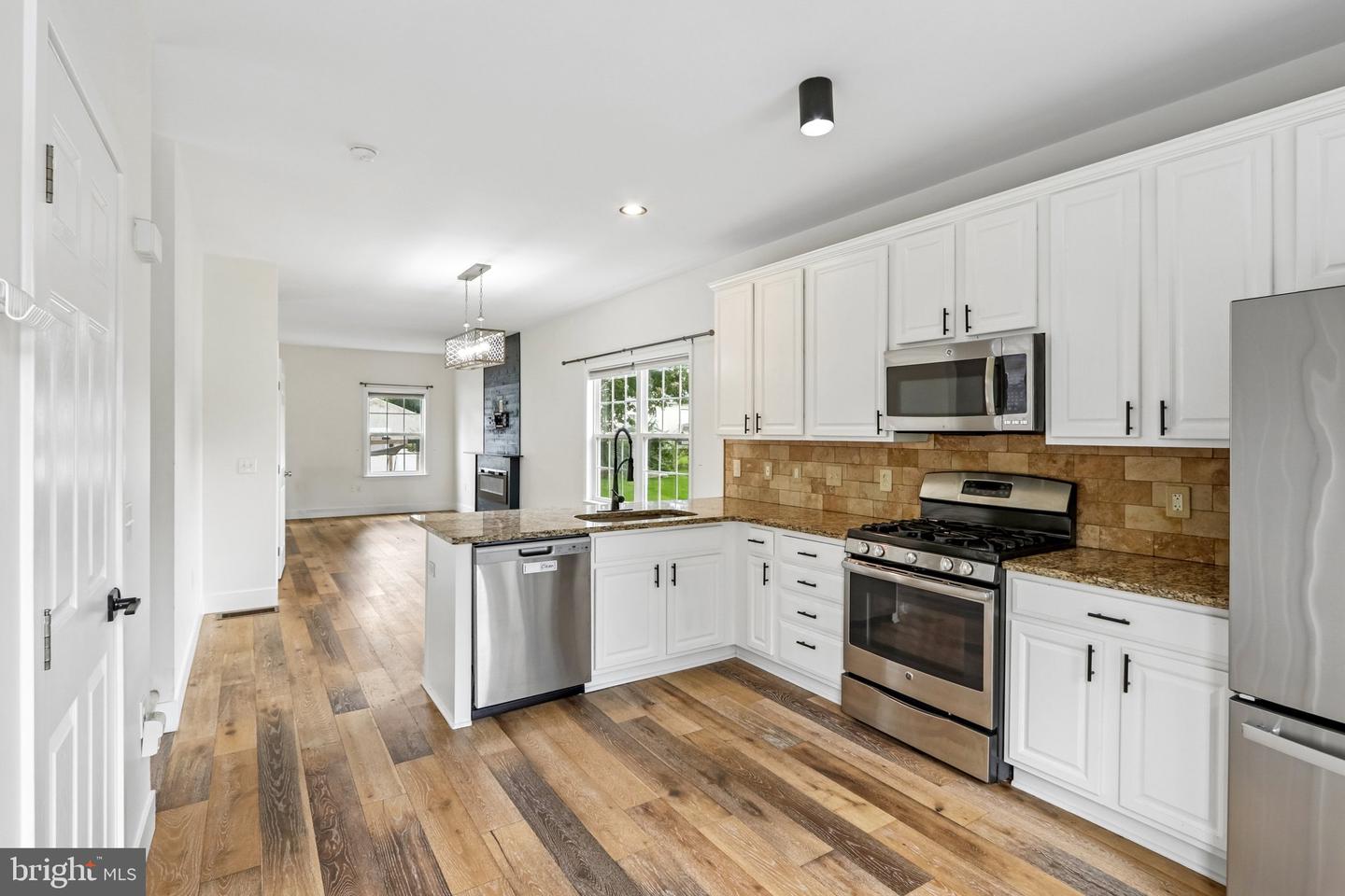 626 Fulton St Property Photo 1
