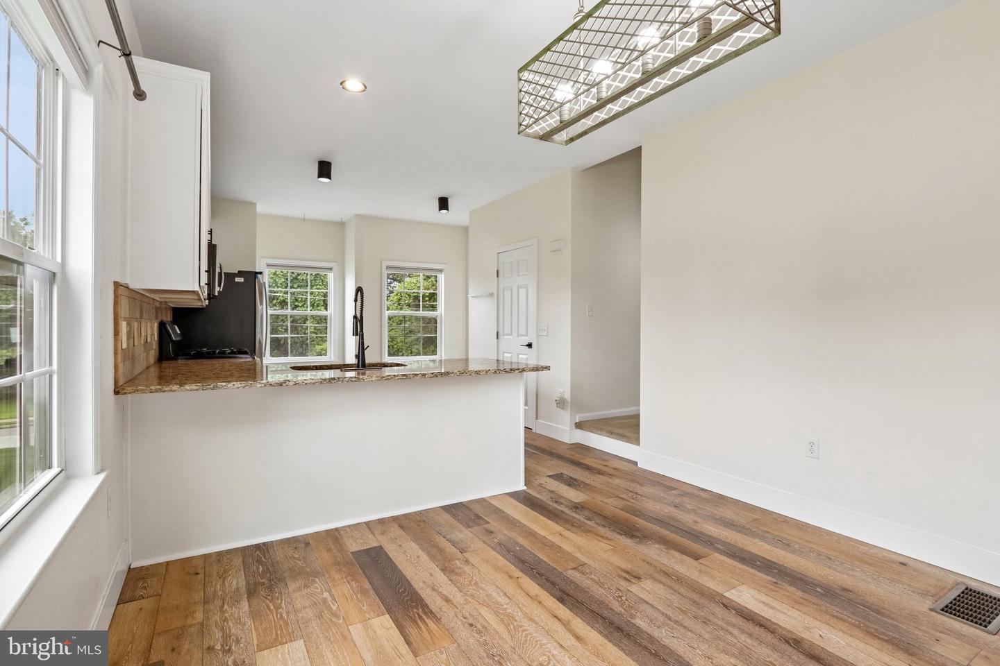 626 Fulton St Property Photo 18