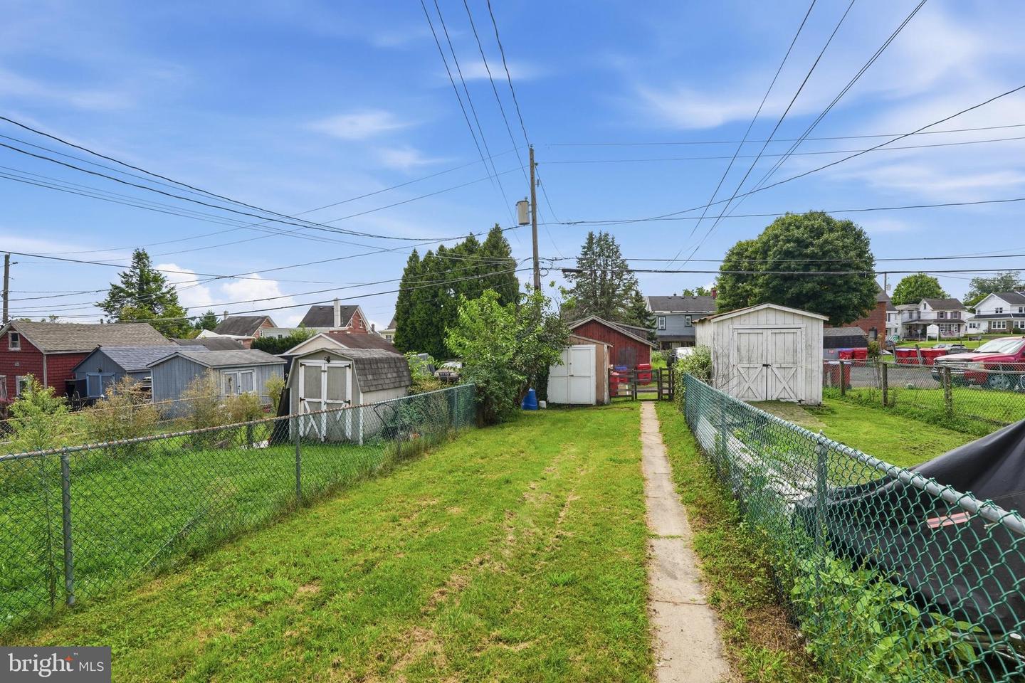 224 Railroad Ave Property Photo 19