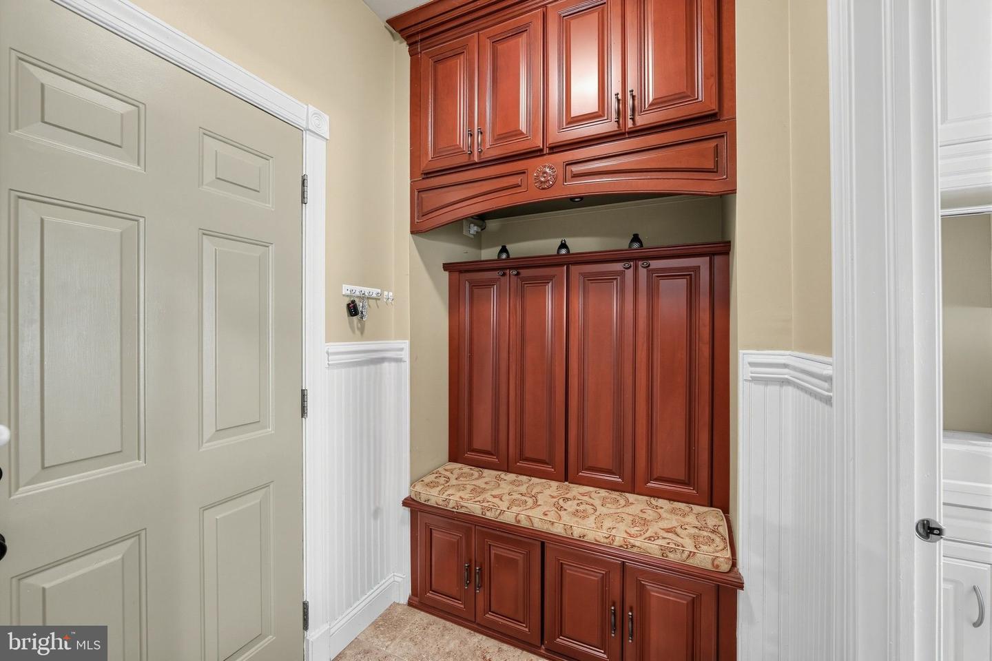 4144 Saddlebrook Rd Property Photo 29