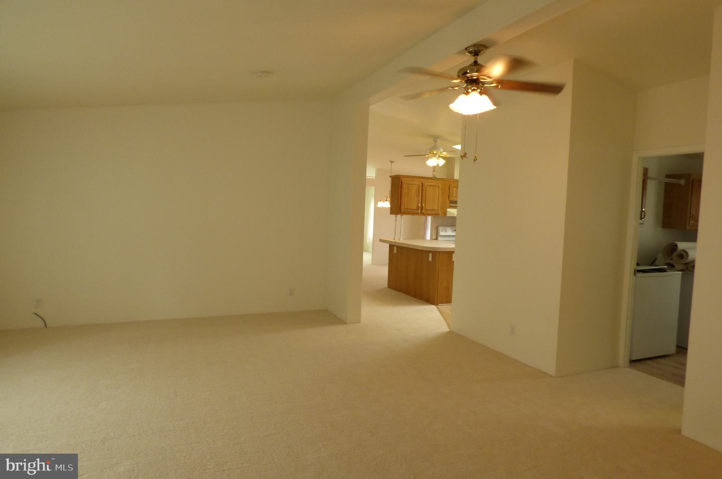 619 Mimosa St Property Photo 4