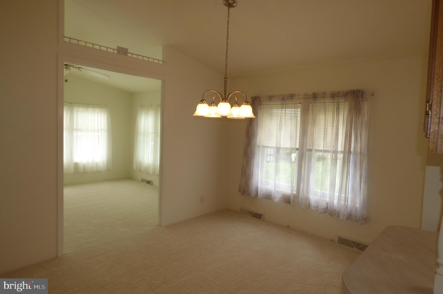 619 Mimosa St Property Photo 10