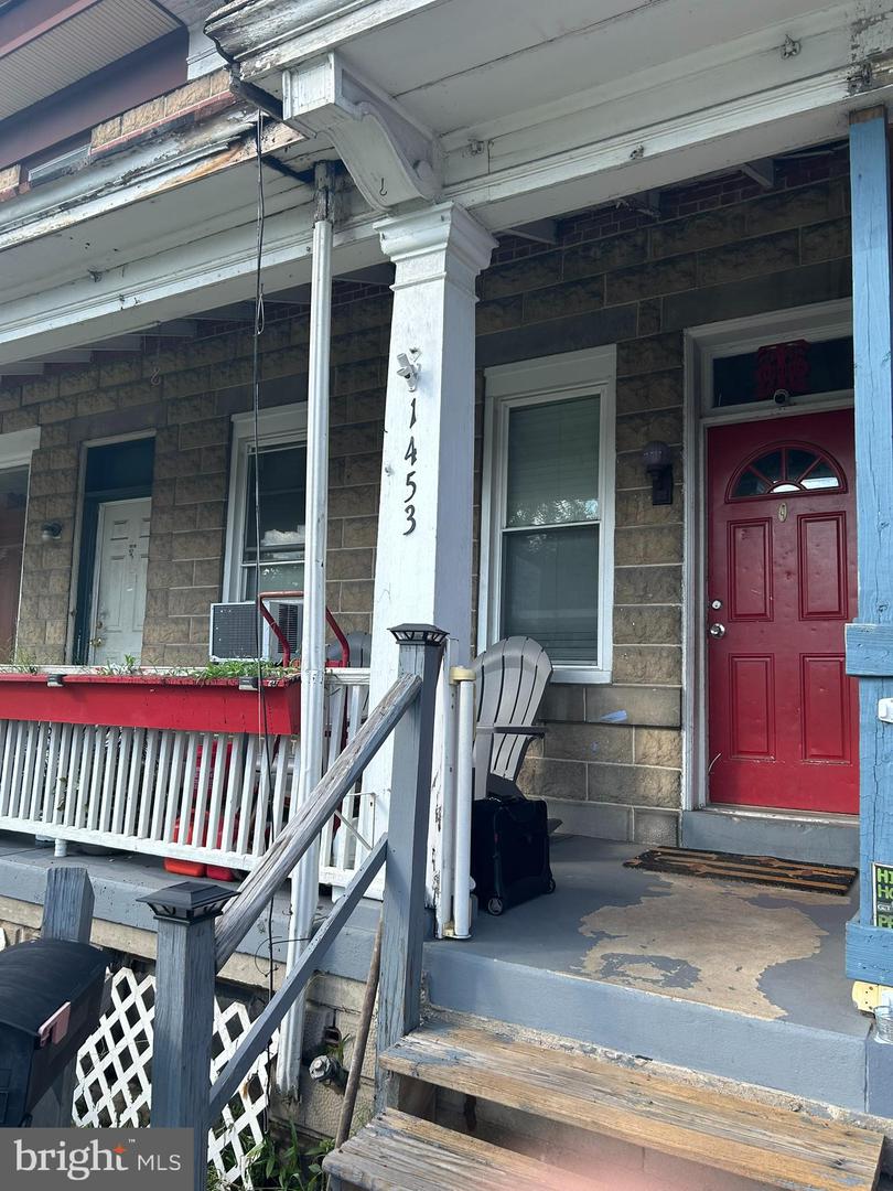 1453 W Main St Property Photo 5