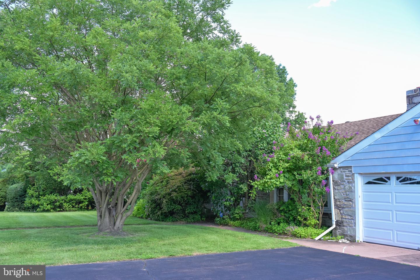 2171 Kent Rd Property Photo 4