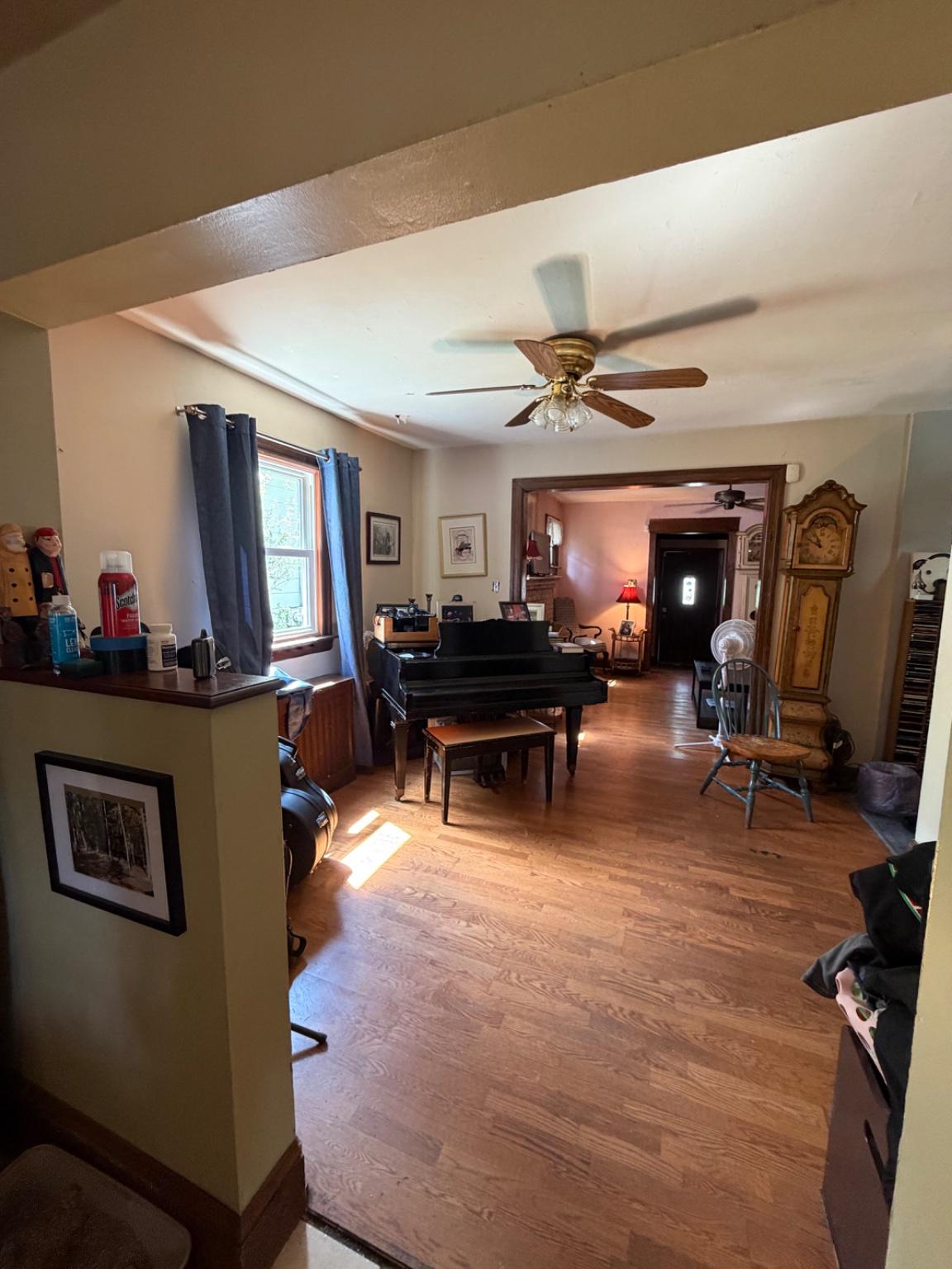2149 Maplewood Ave Property Photo 10