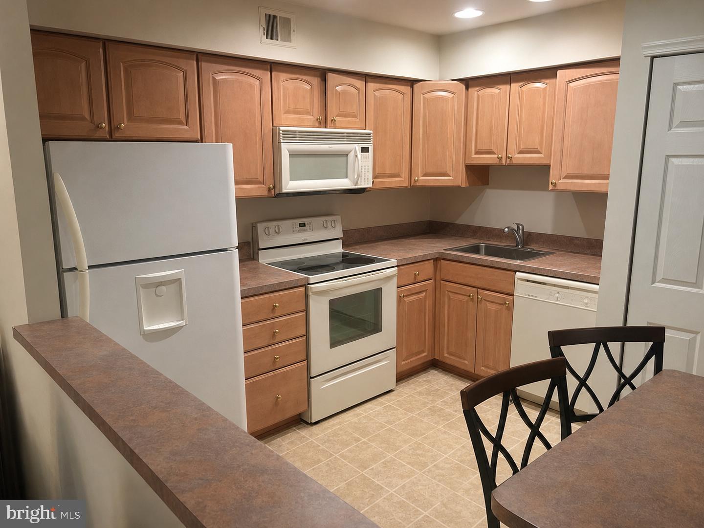 36 Coventry Ct #110 U-36 Property Photo 7