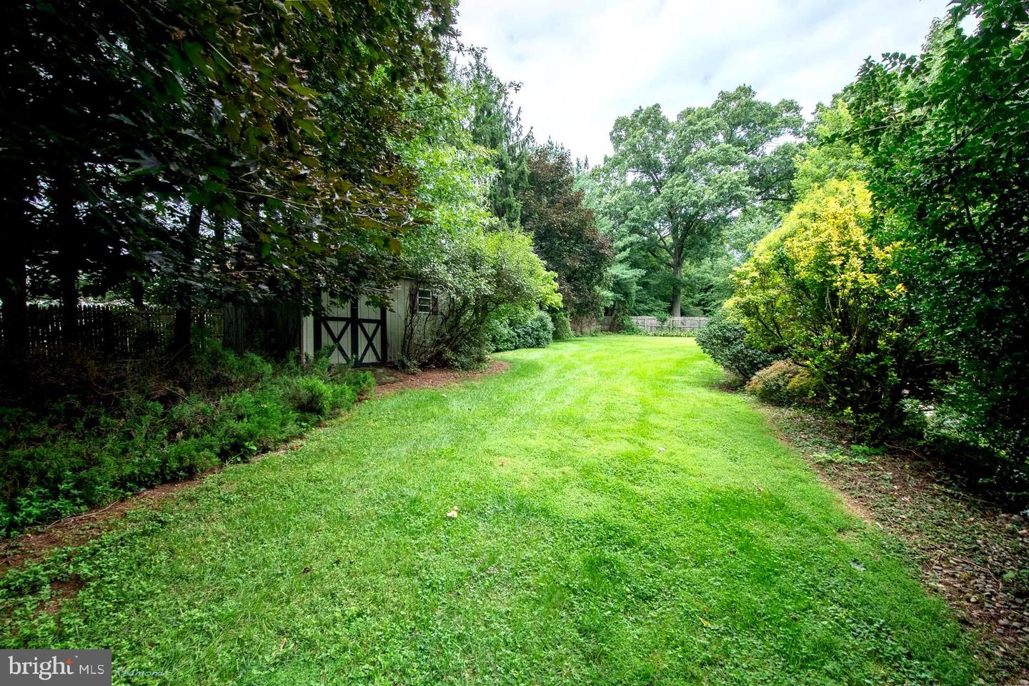 273 Old State Rd Property Photo 14