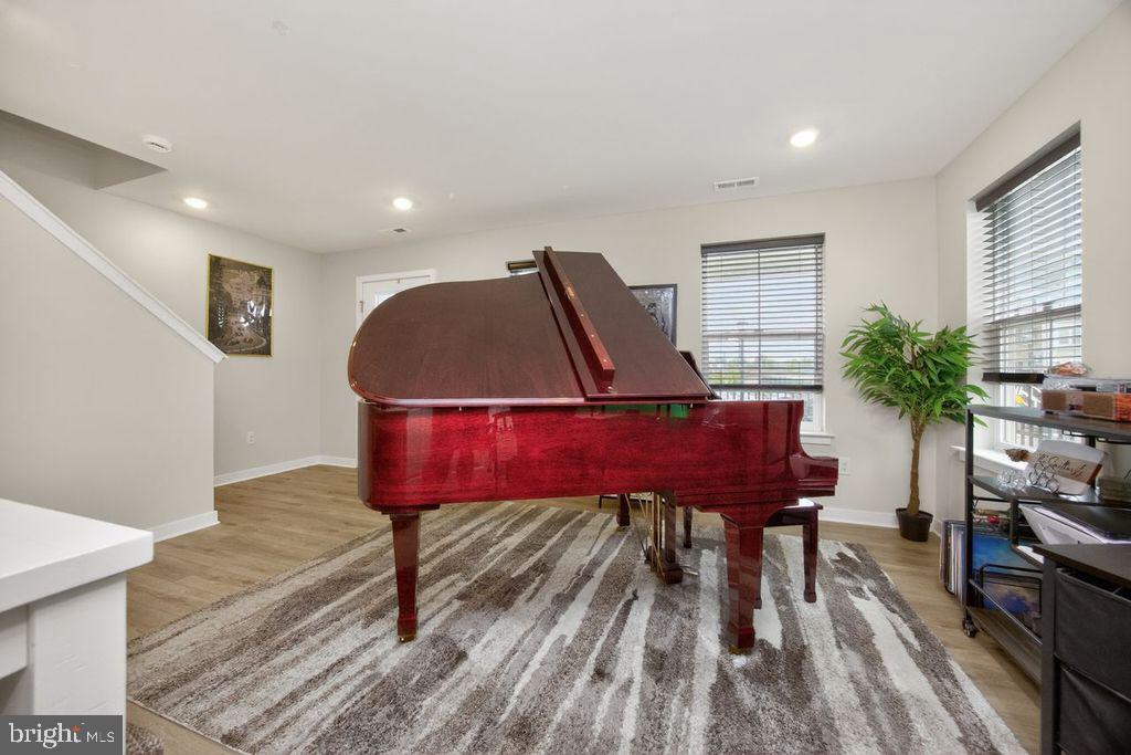 2 Karpovich Aly Property Photo 6