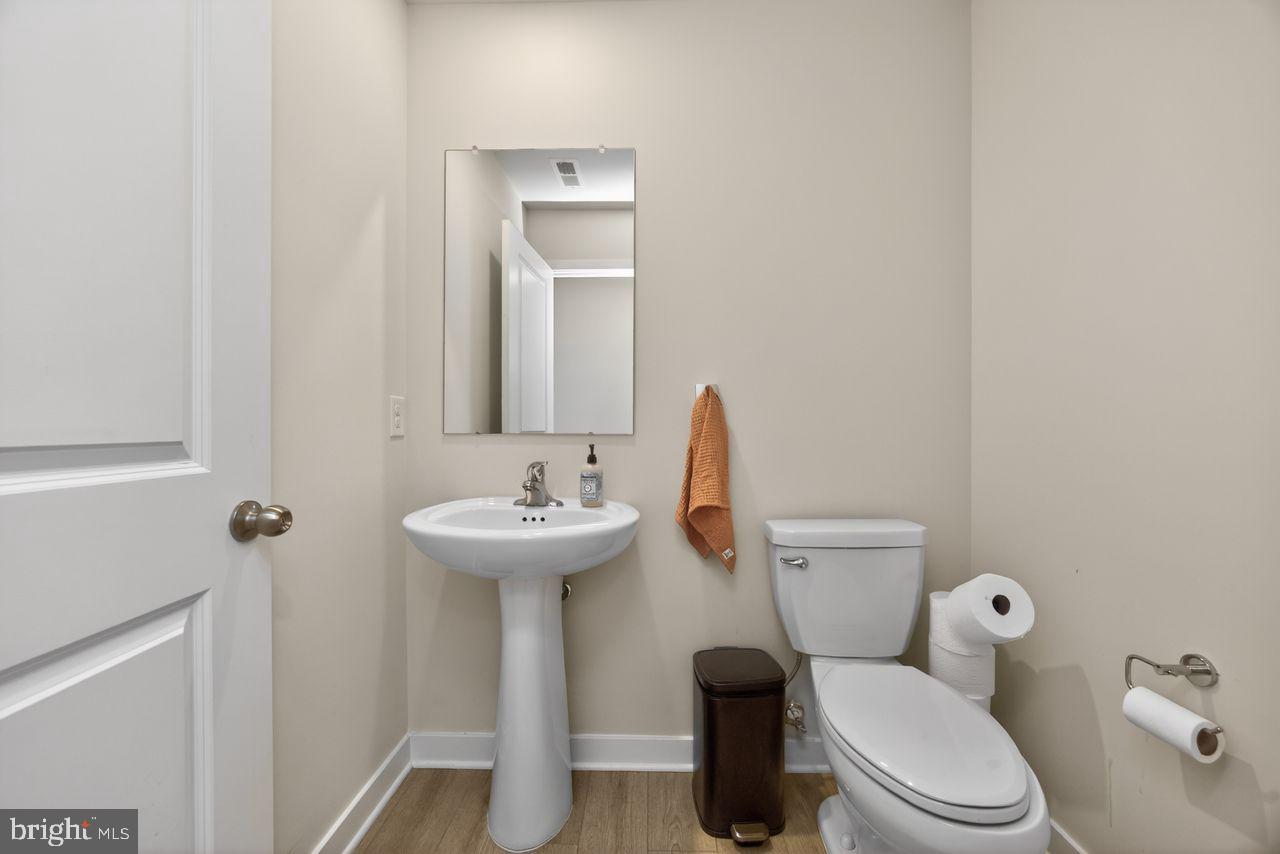 2 Karpovich Aly Property Photo 7