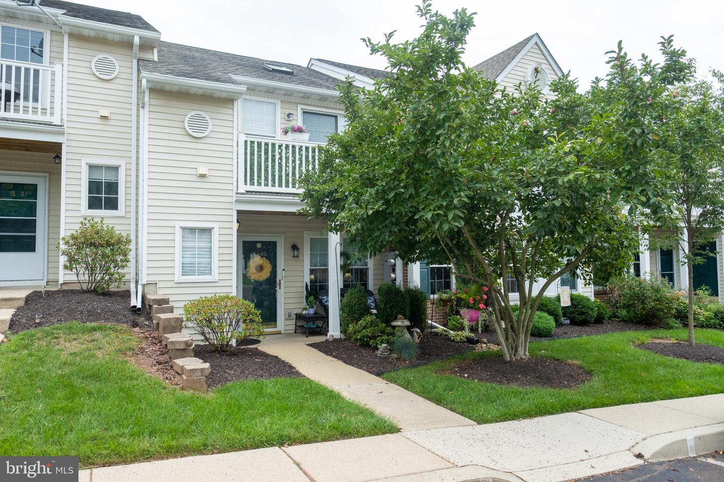 1509 Rosewood Ct #77 Property Photo 1
