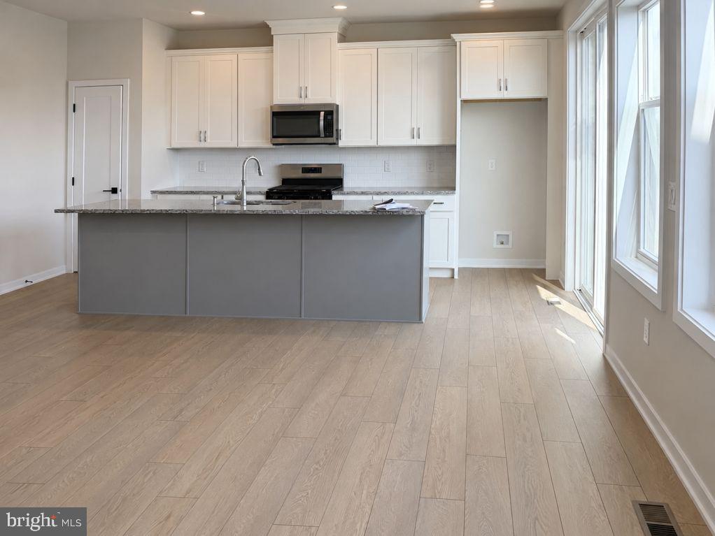 375 Aspen Way Property Photo 1