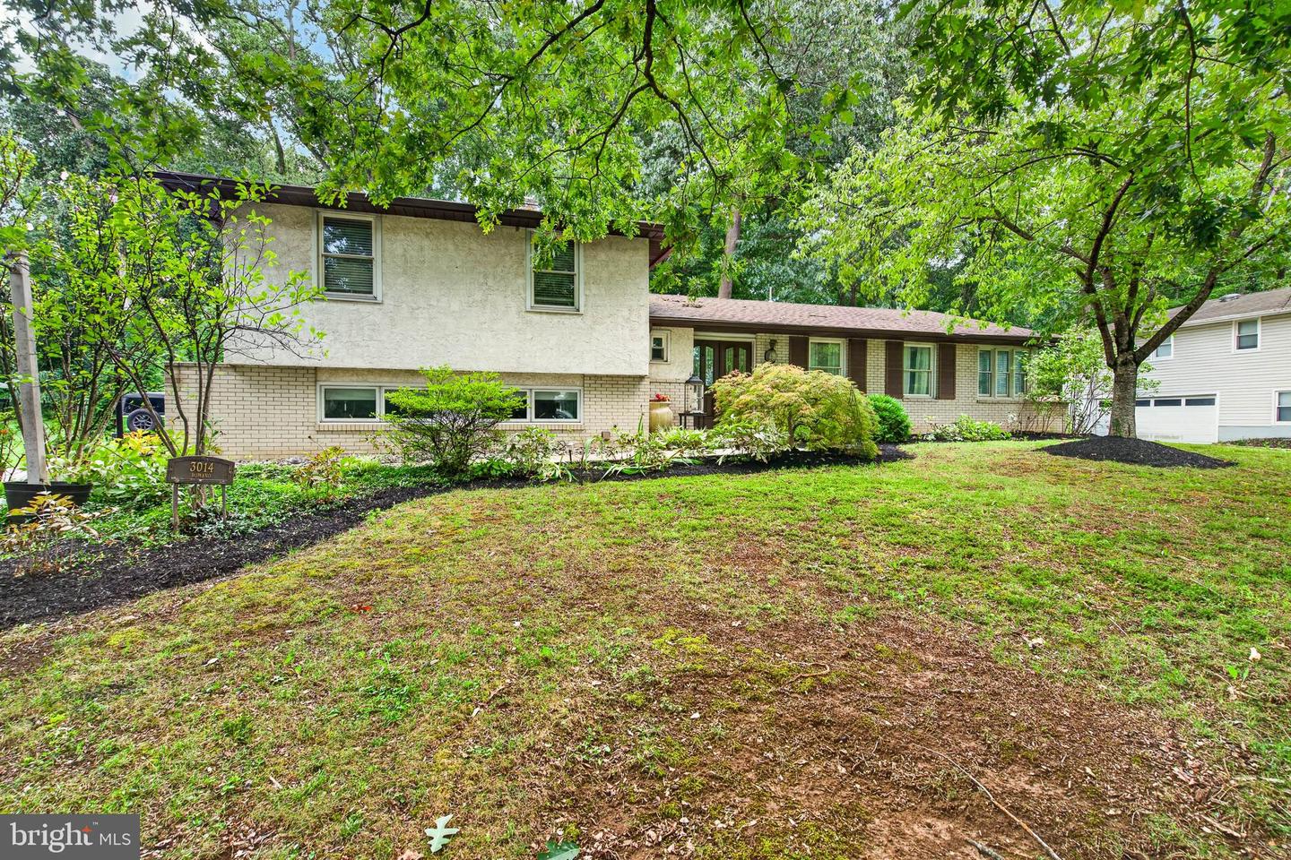 3014 Arch Rd Property Photo 1