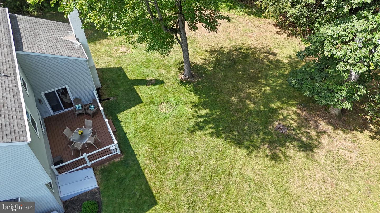 301 Grays Ln Property Photo 56