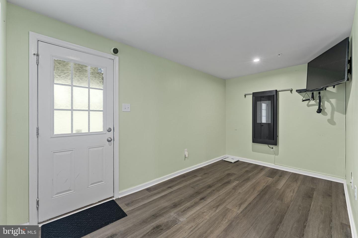 140 Nelson Ln Property Photo 6