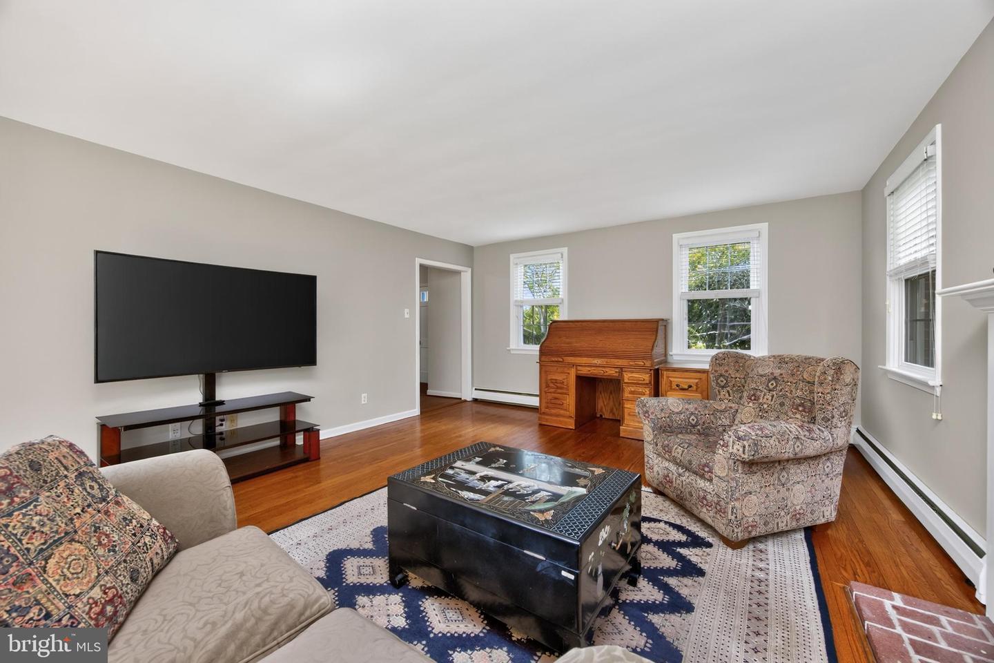 1804 Green Briar Dr Property Photo 13