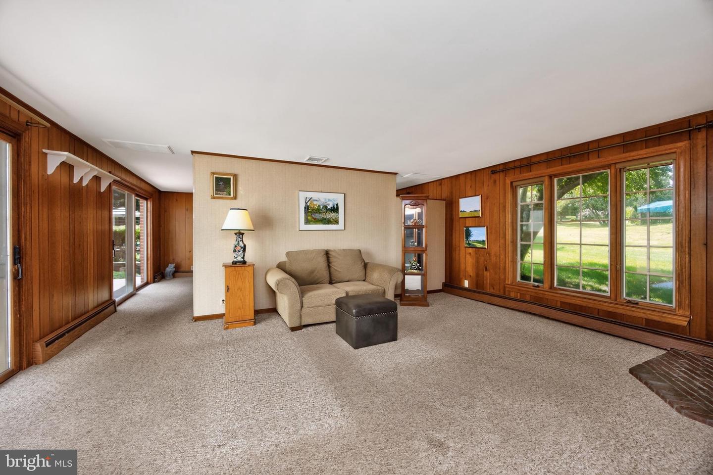 1804 Green Briar Dr Property Photo 40