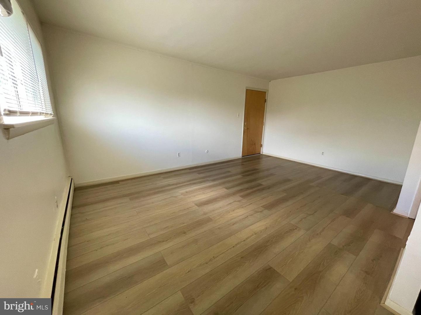 137 W Fifth Ave #c24 Property Photo 4