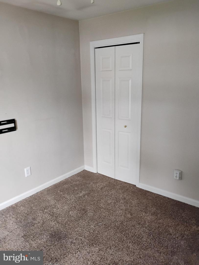 667 Walnut St Property Photo 16