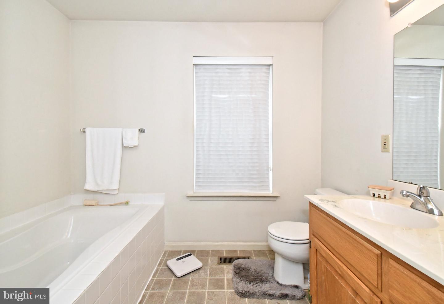 330 Bartman Ave Property Photo 25