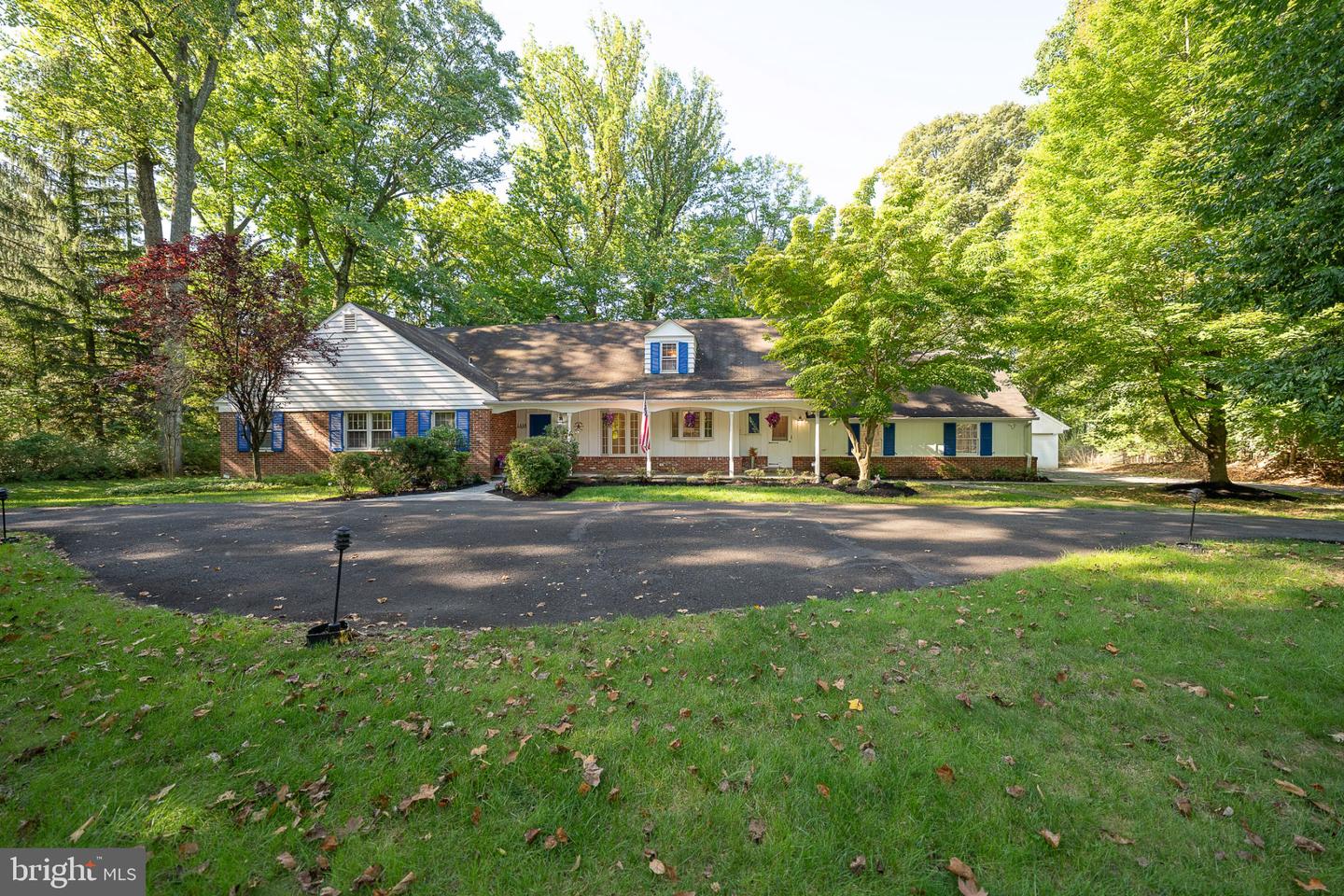 1448 Meadowbrook Rd Property Photo 1