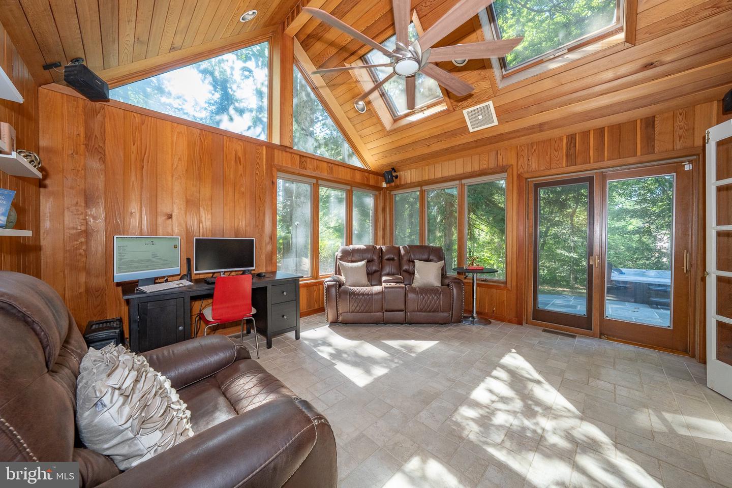 1448 Meadowbrook Rd Property Photo 34