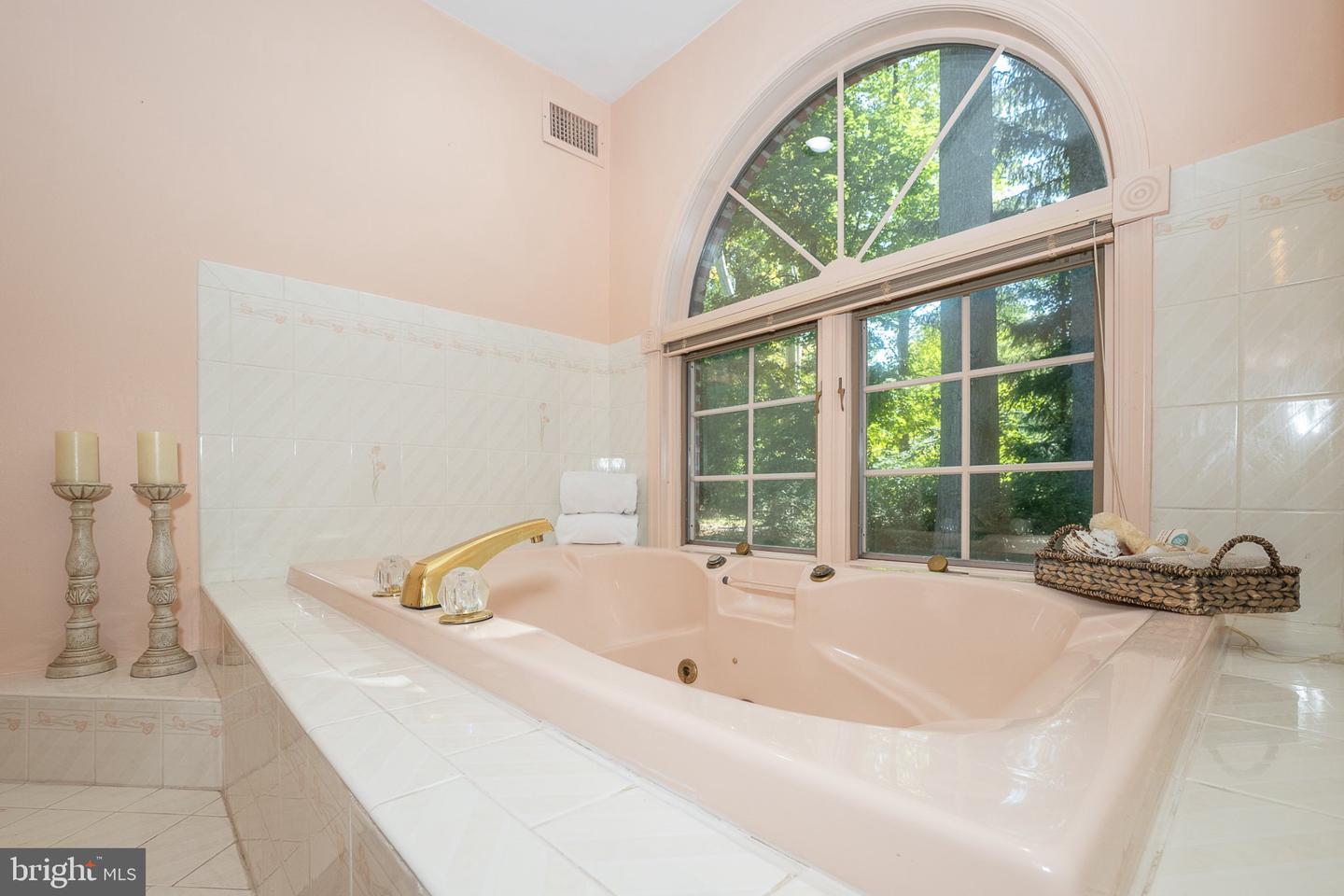 1448 Meadowbrook Rd Property Photo 39