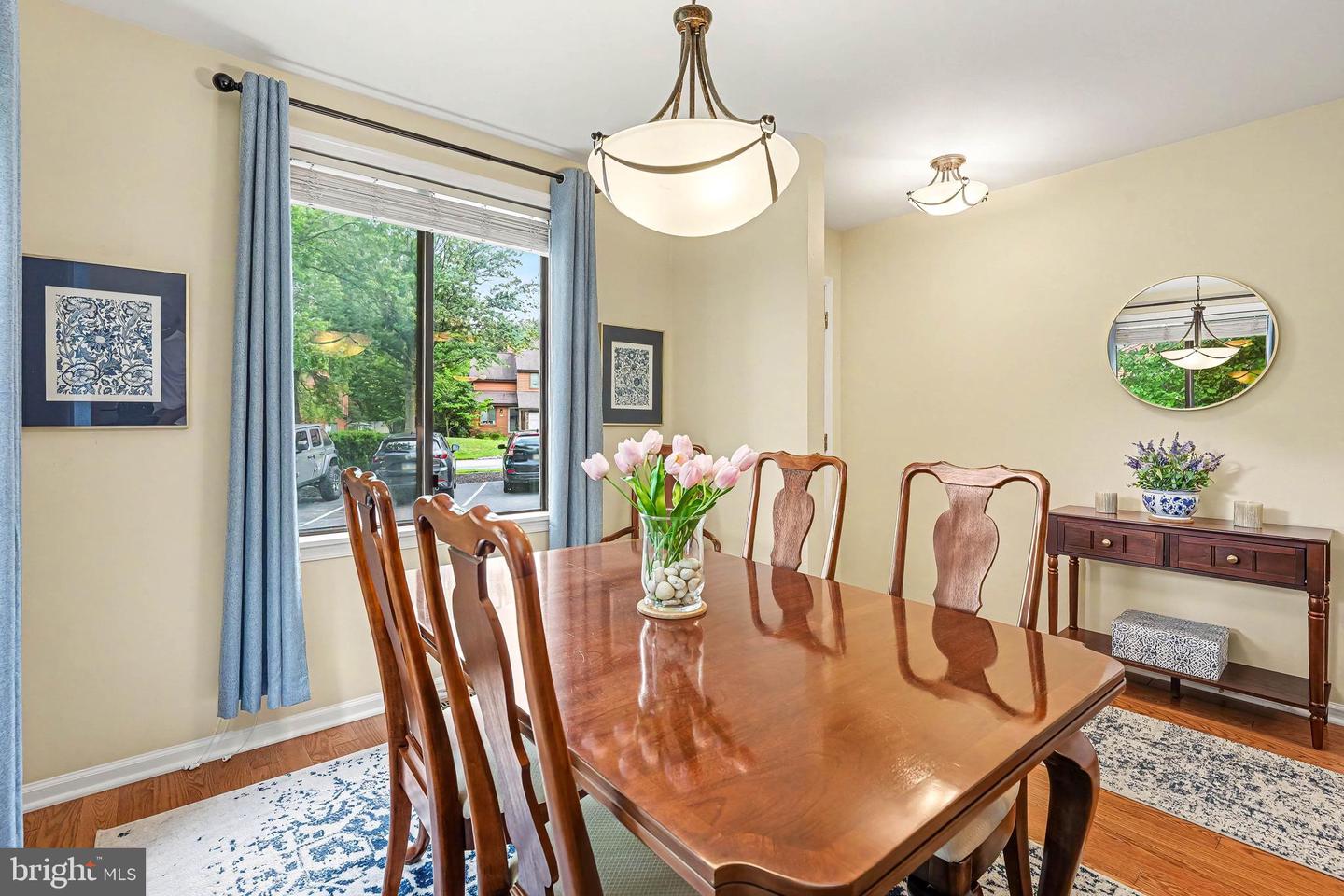 306 Winding Way Property Photo 6