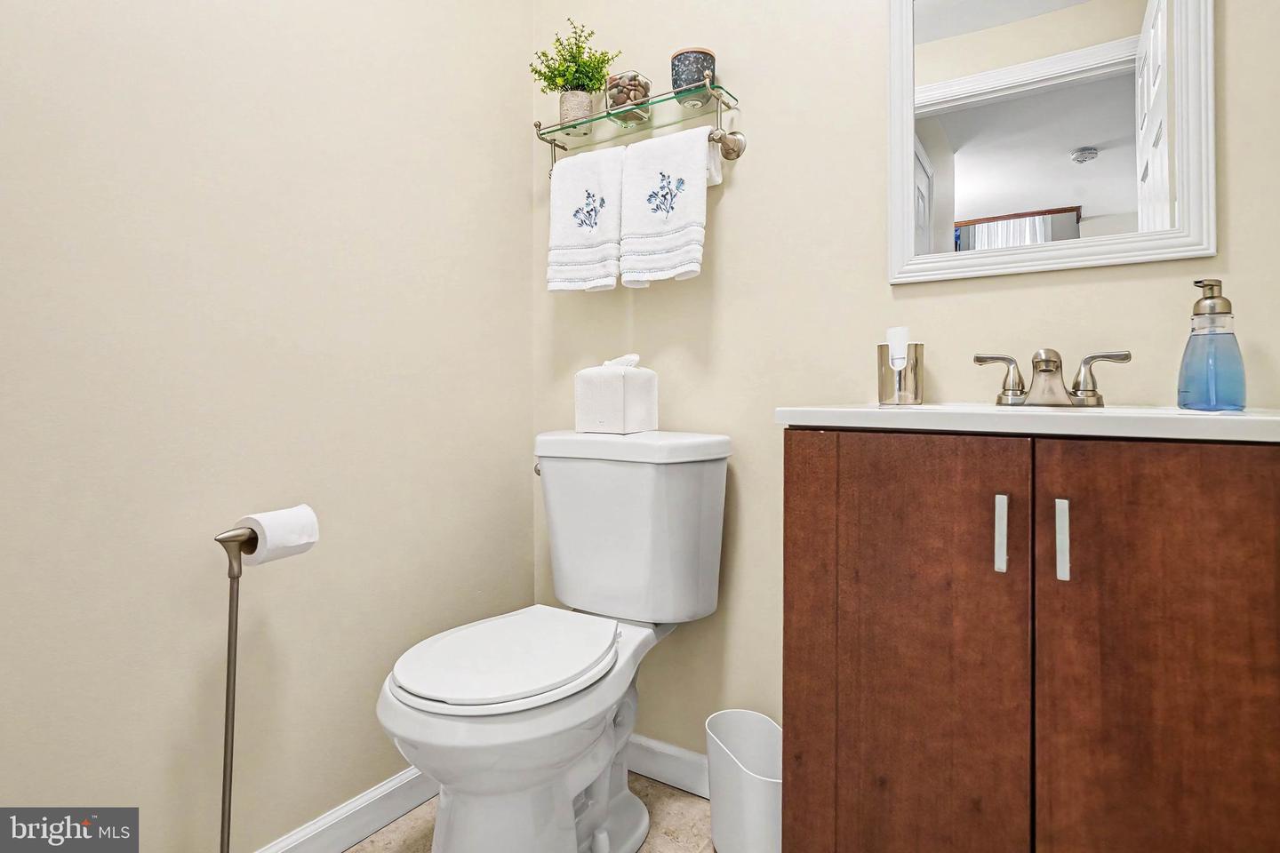 306 Winding Way Property Photo 15
