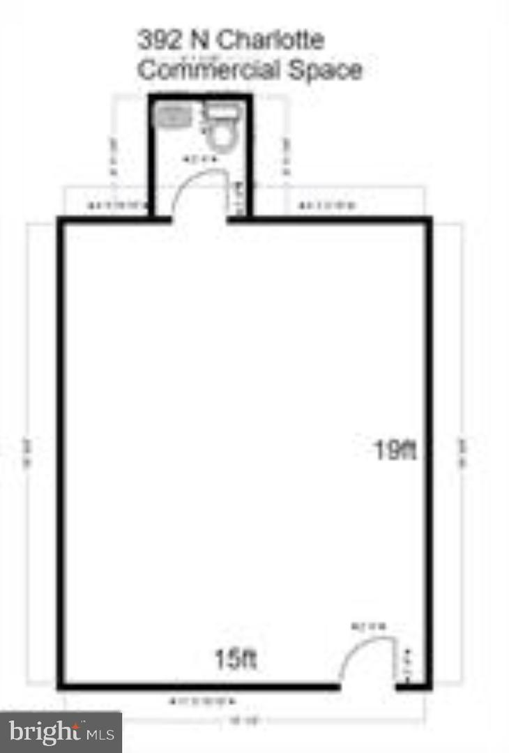 392 N Charlotte St Property Photo 2