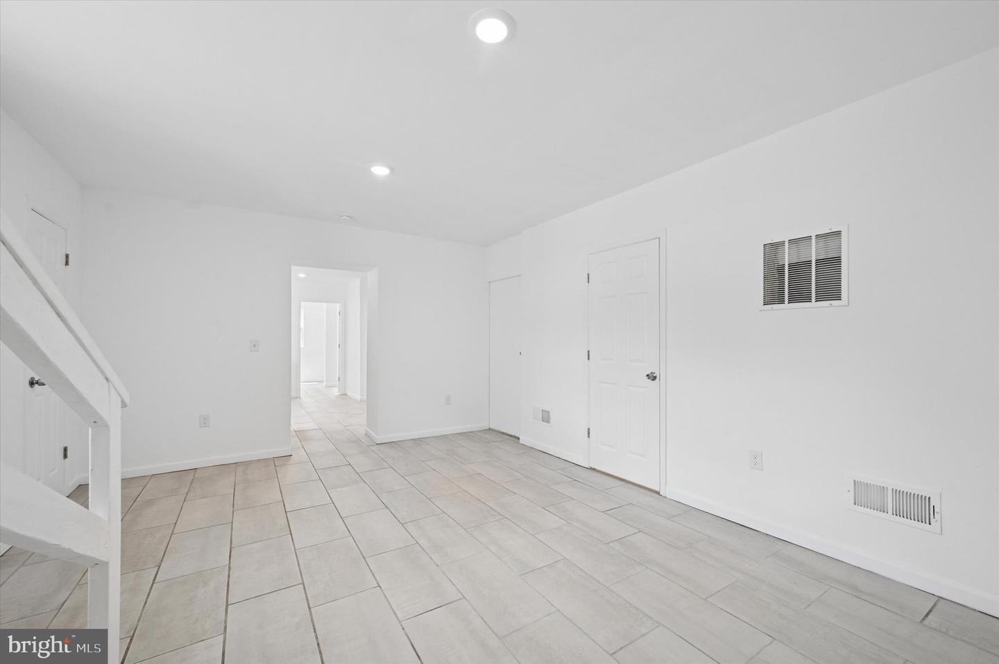 6 Old Lancaster Rd #1 Property Photo 10