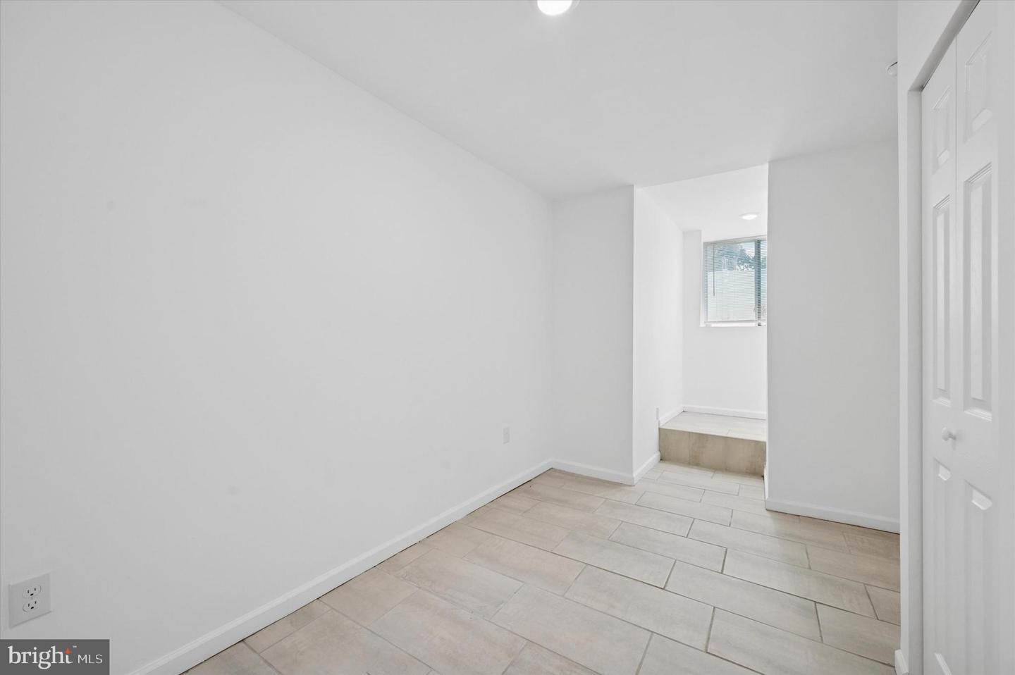 6 Old Lancaster Rd #1 Property Photo 11