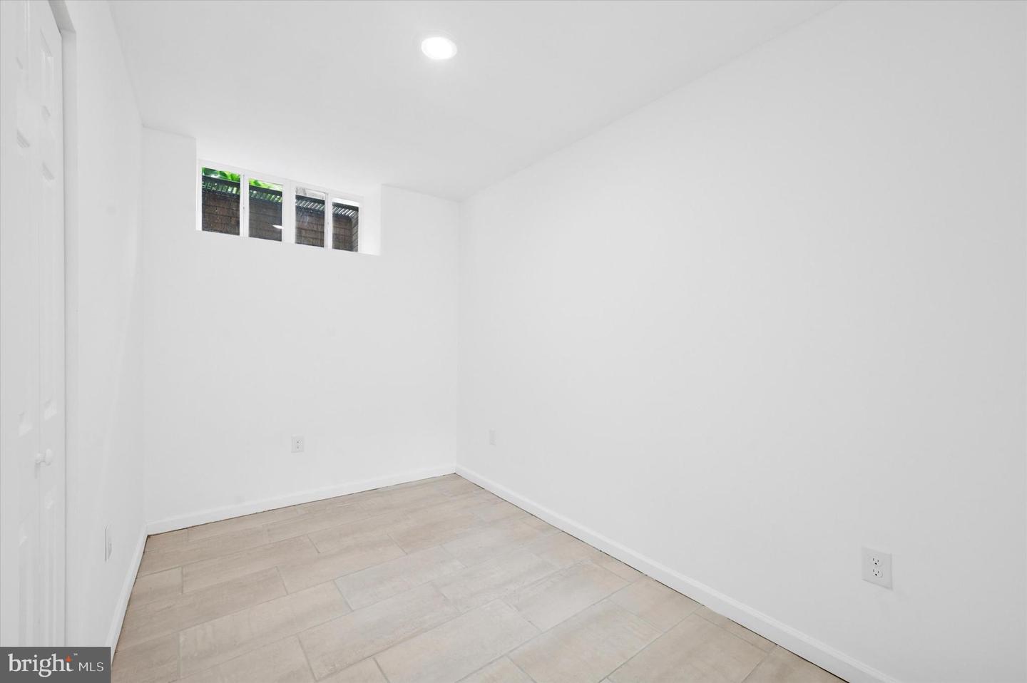 6 Old Lancaster Rd #1 Property Photo 14