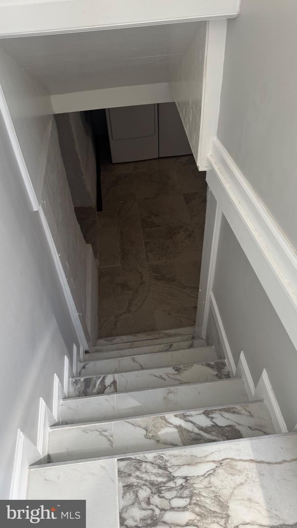 51 Jenkins Ave Property Photo 16
