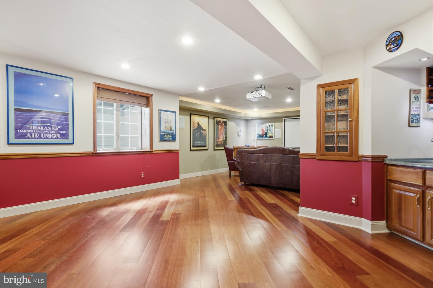 1260 Carnigan Ct Property Photo 35