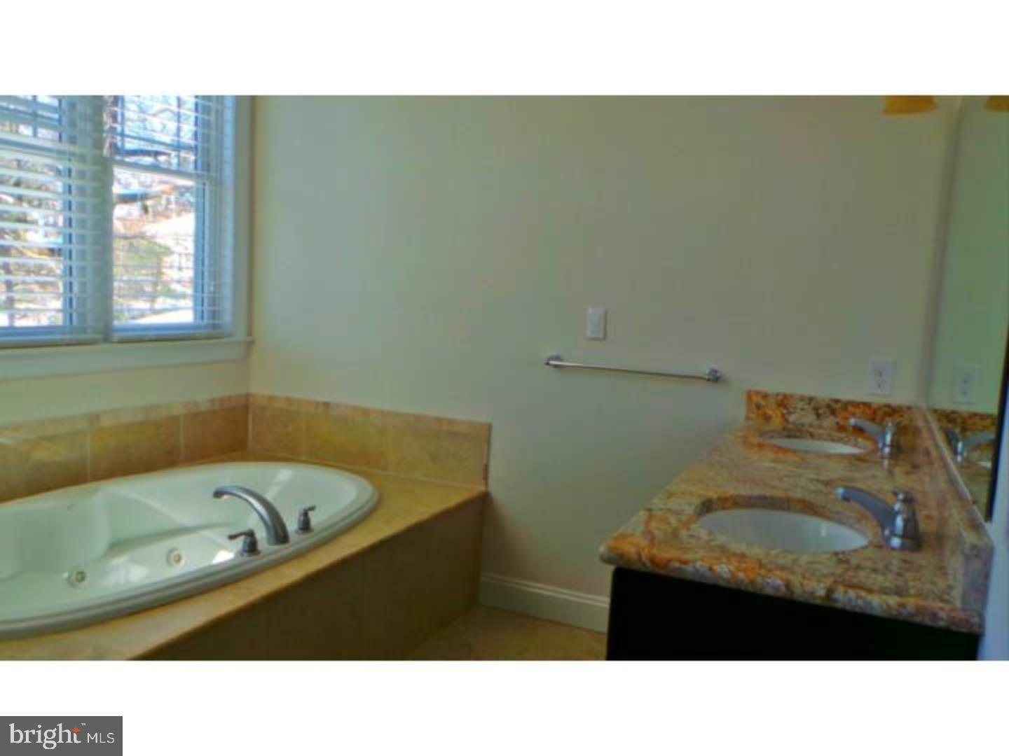 1020 Valley Forge Rd #b Property Photo 11