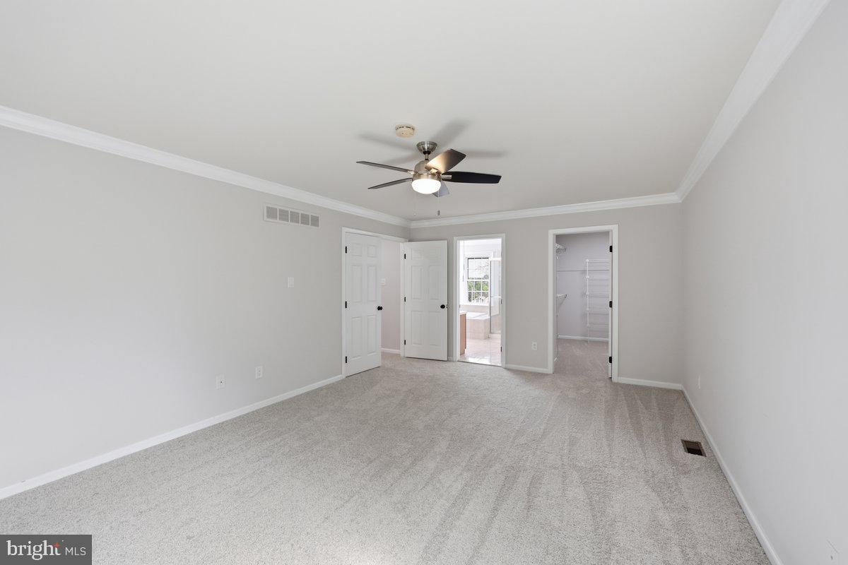 802 Irenic Ct Property Photo 24