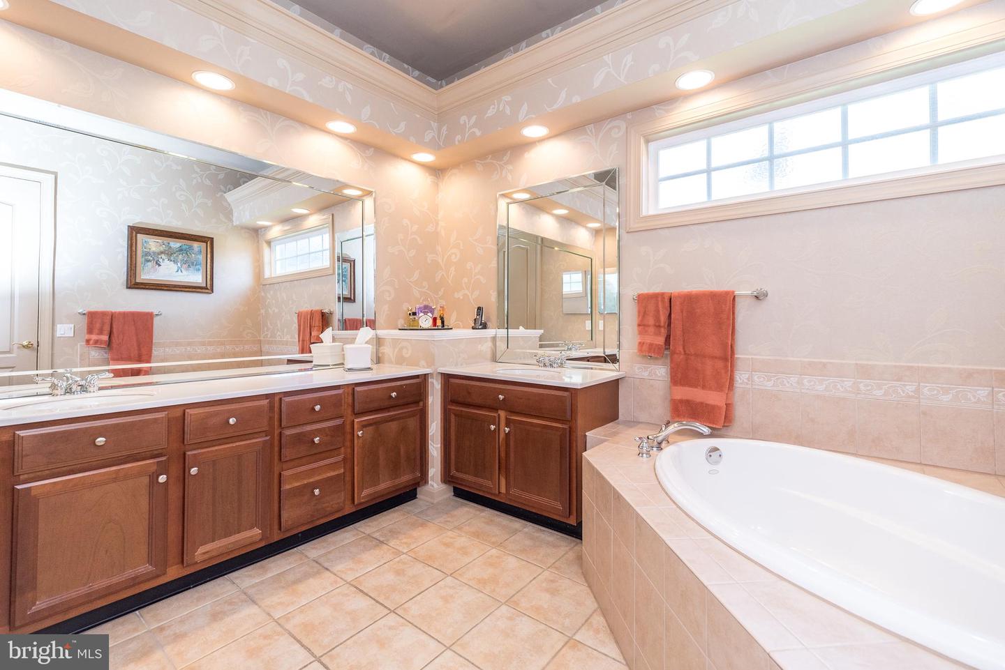 231 Goldenrod Dr Property Photo 35