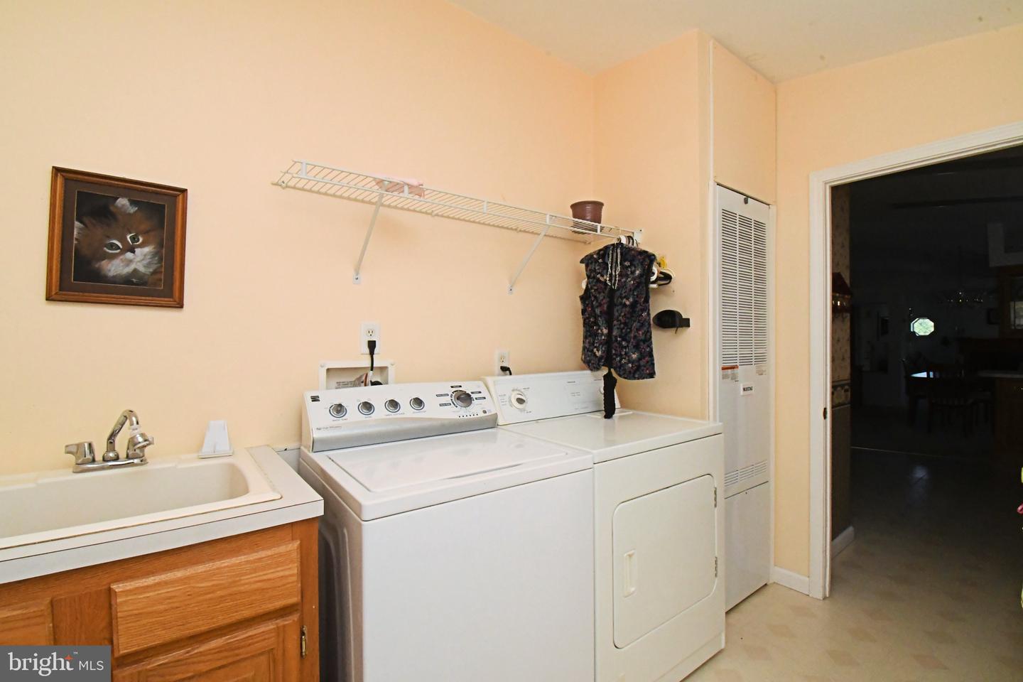 1047 Scenic View Dr Property Photo 29