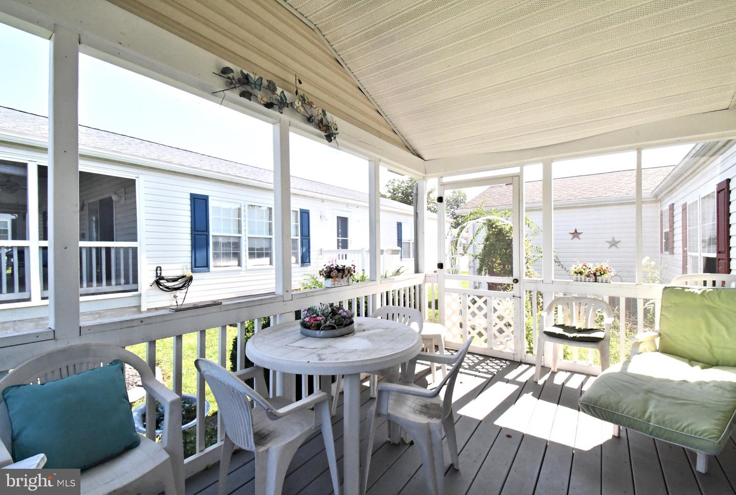 1047 Scenic View Dr Property Photo 31