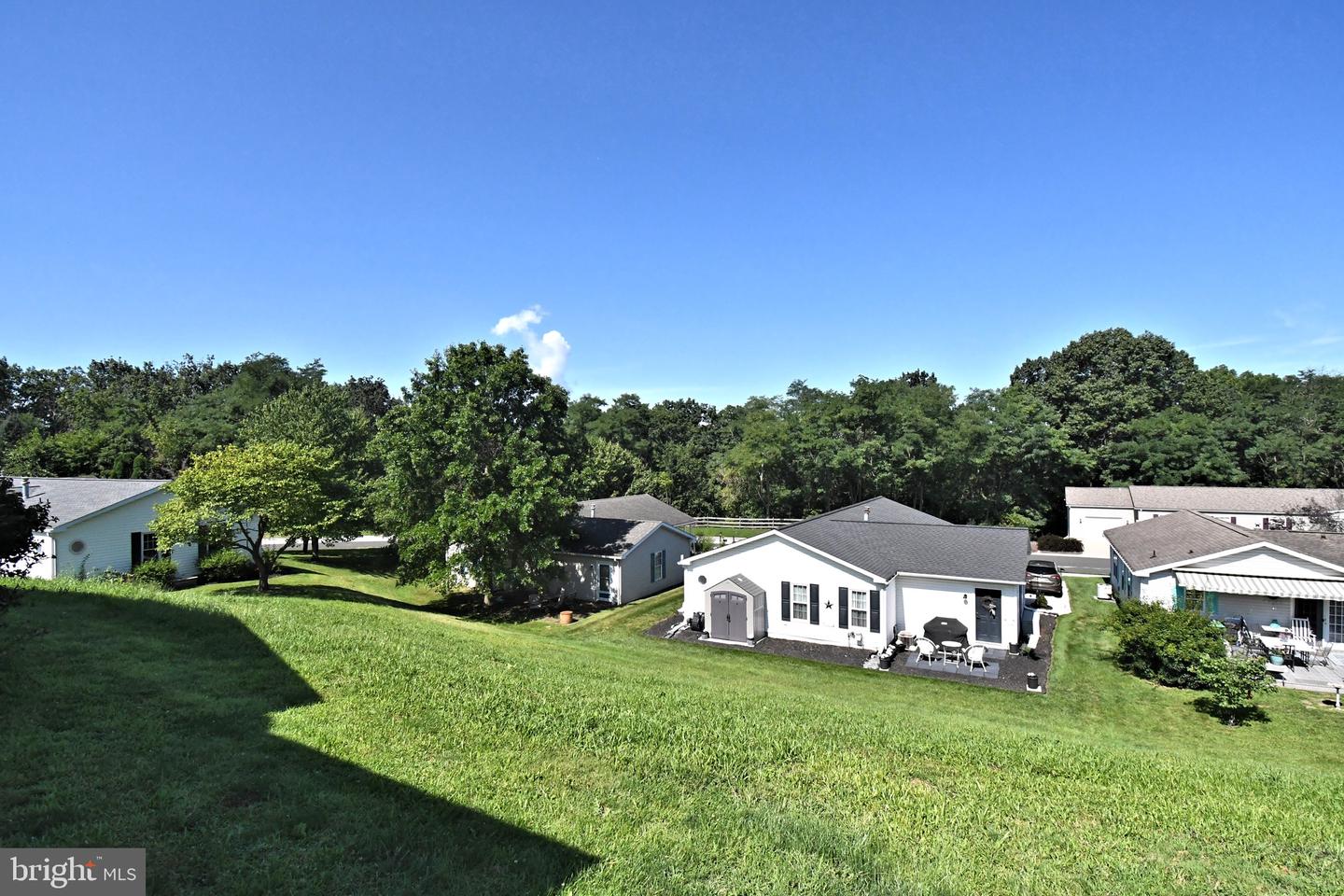 1047 Scenic View Dr Property Photo 34