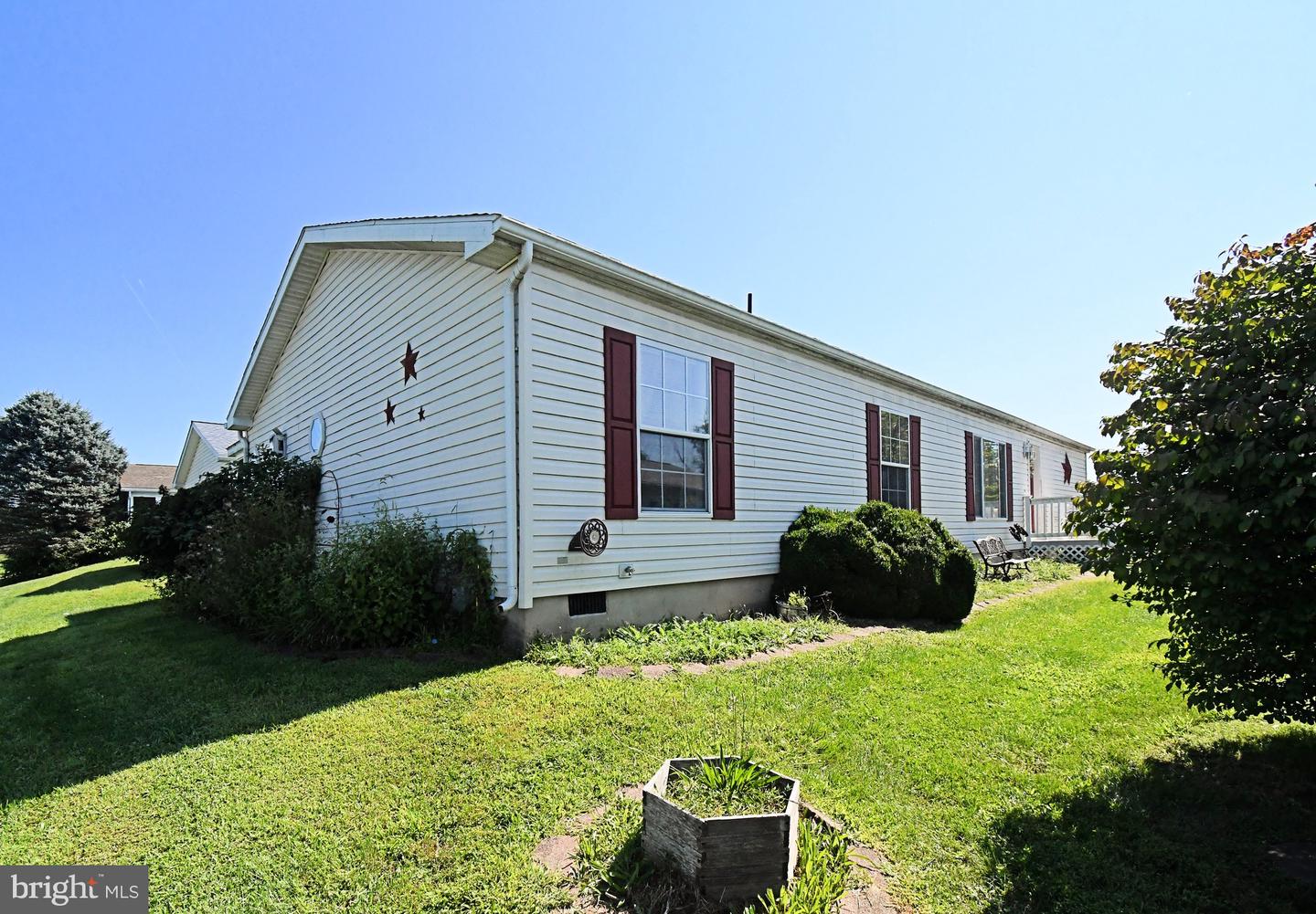 1047 Scenic View Dr Property Photo 38