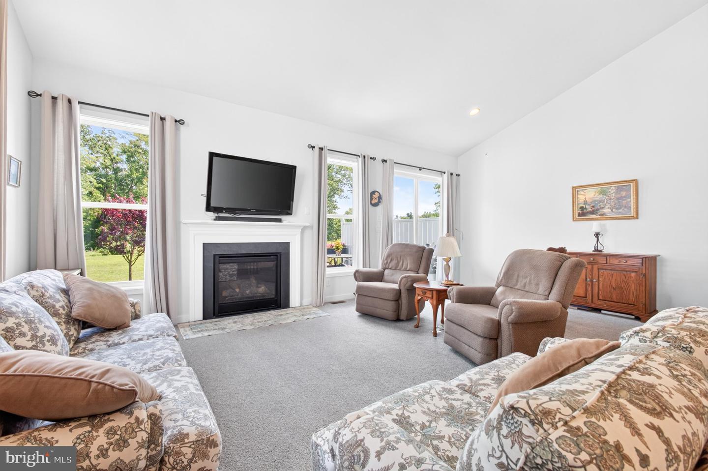 51 Umbrell Dr Property Photo 6