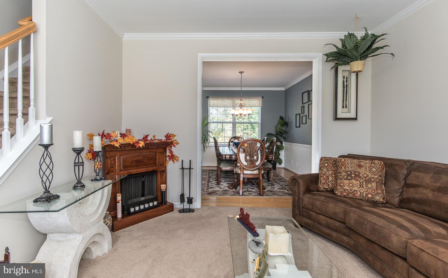 1102 Autumnview Ln Property Photo 9
